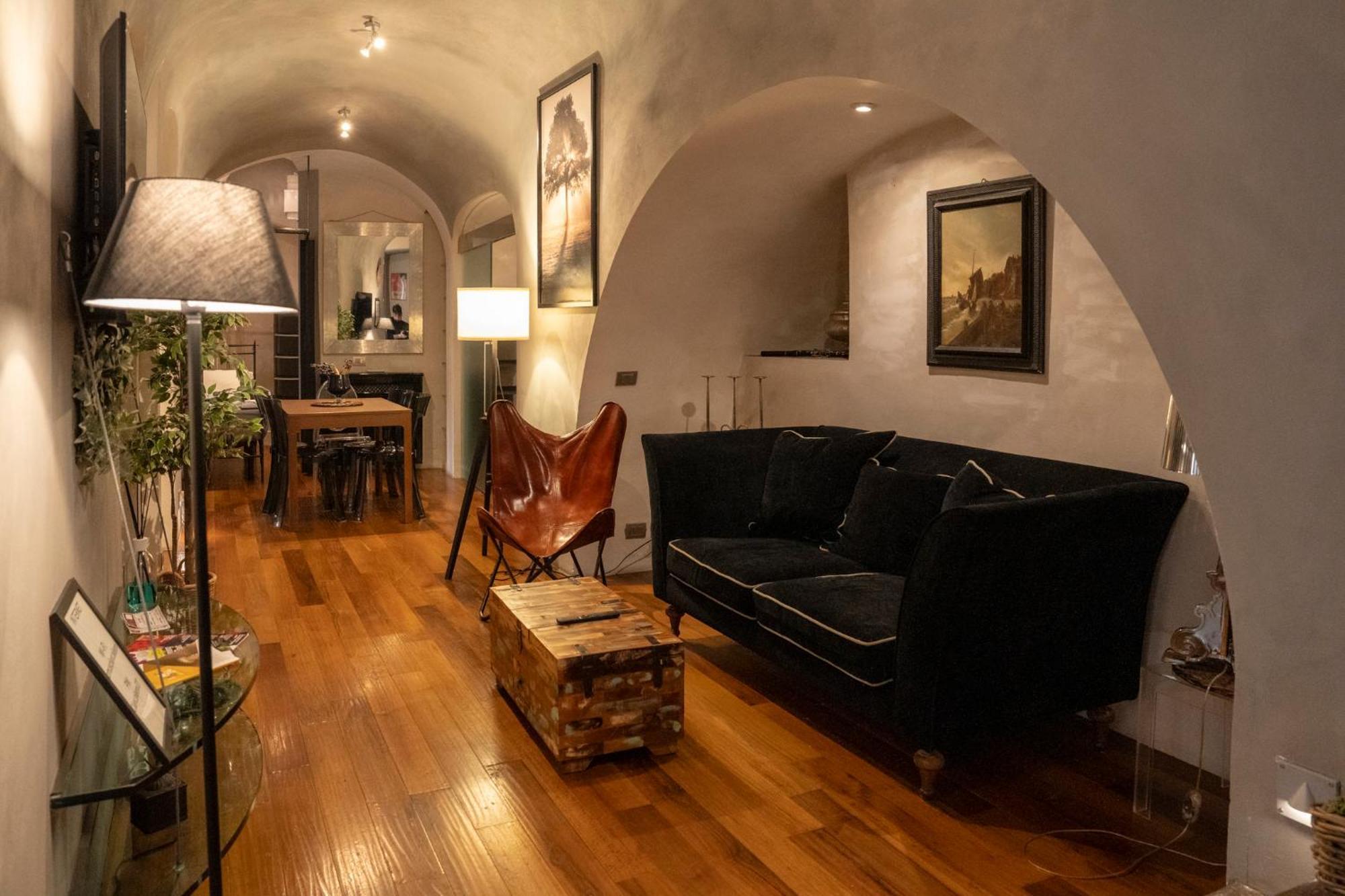 Domus Ciancaleoni - Colosseum - Rione Monti Rome Luaran gambar