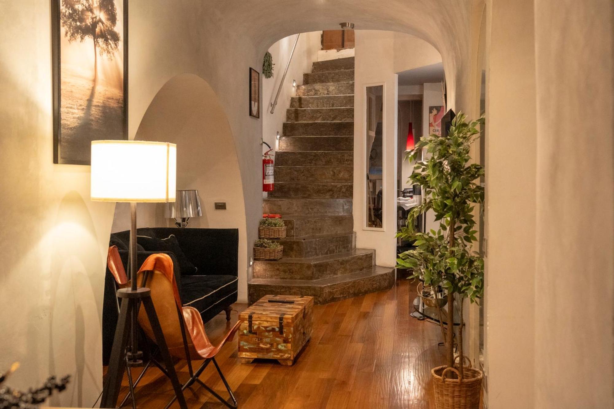 Domus Ciancaleoni - Colosseum - Rione Monti Rome Luaran gambar