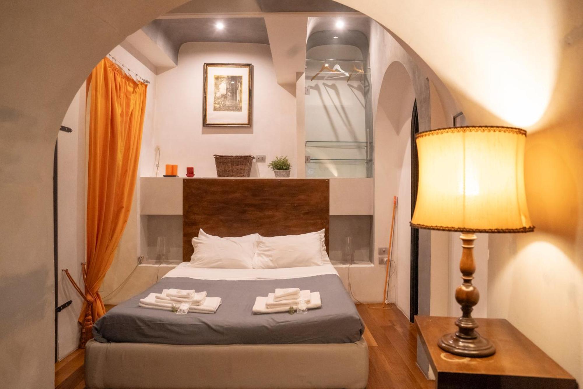 Domus Ciancaleoni - Colosseum - Rione Monti Rome Luaran gambar